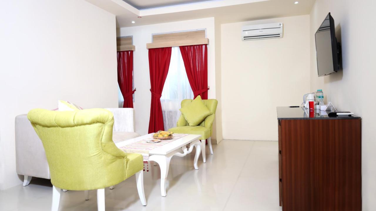 Moritz Hotel Rsab Harapan Kita Jakarta Luaran gambar